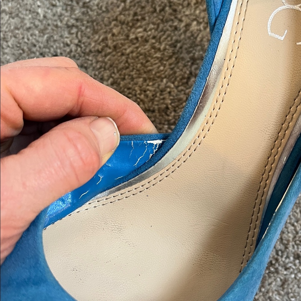 BCBG Paris French Blue Suede pumps LOVE THIS COLOR!!! Sz 9.5 - Picture 9 of 11
